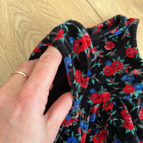 VINTAGE stunning baby Gap velvet floral romper jumpsuit - Picture 6 of 7